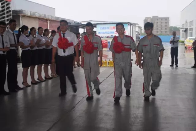 天嬌集團(tuán)一汽豐田（邵陽華運通）4S店優(yōu)秀員工表障大會（2016年7月份）