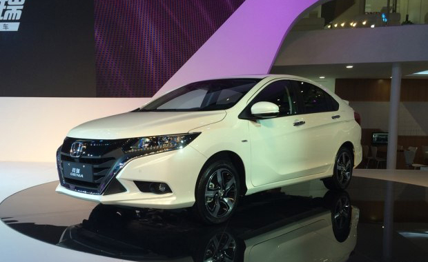 邵陽東風(fēng)本田Gienia競?cè)穑▋蓭缛鸢妫┦装l(fā)，10月18日上市
