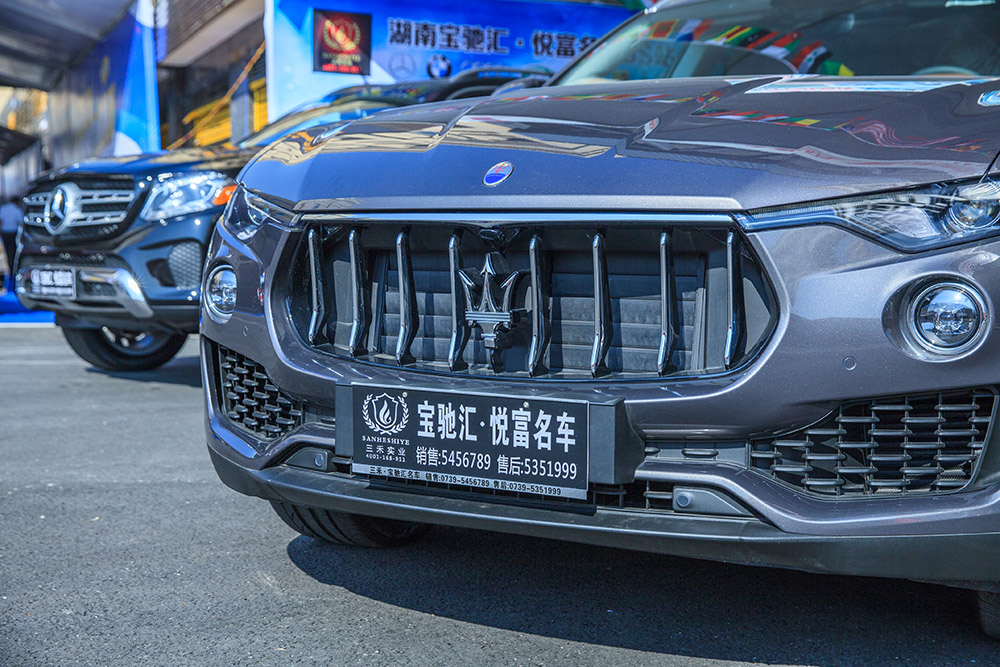 【車展第一天】遇到那個TA，放棄蘋果8......