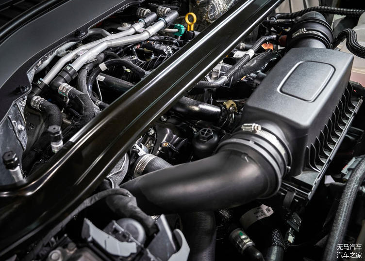 全新一代福特探險(xiǎn)者官圖發(fā)布！依舊是大家的硬派之選！