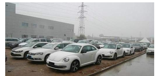 白色的車有這么多缺點(diǎn)！為什么近25%的車主還買它？