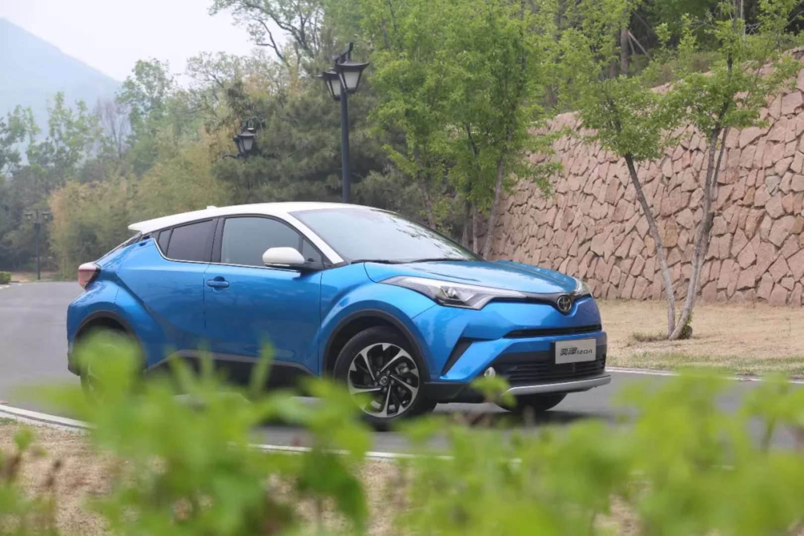 奕' s ME 求解！在車里的最大視野角度是神馬？