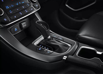 汽車檔位上的“＋”與“－”該怎么用？