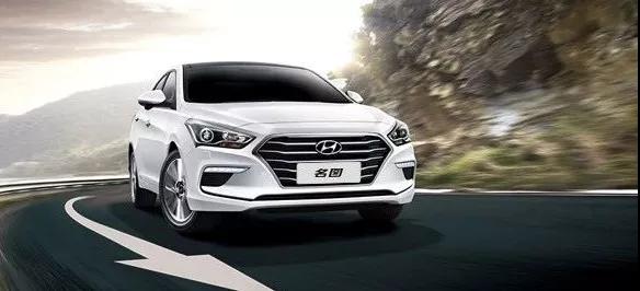 【愛車保養(yǎng)】下雨=洗車？！錯(cuò)！雨水毀車知多少！